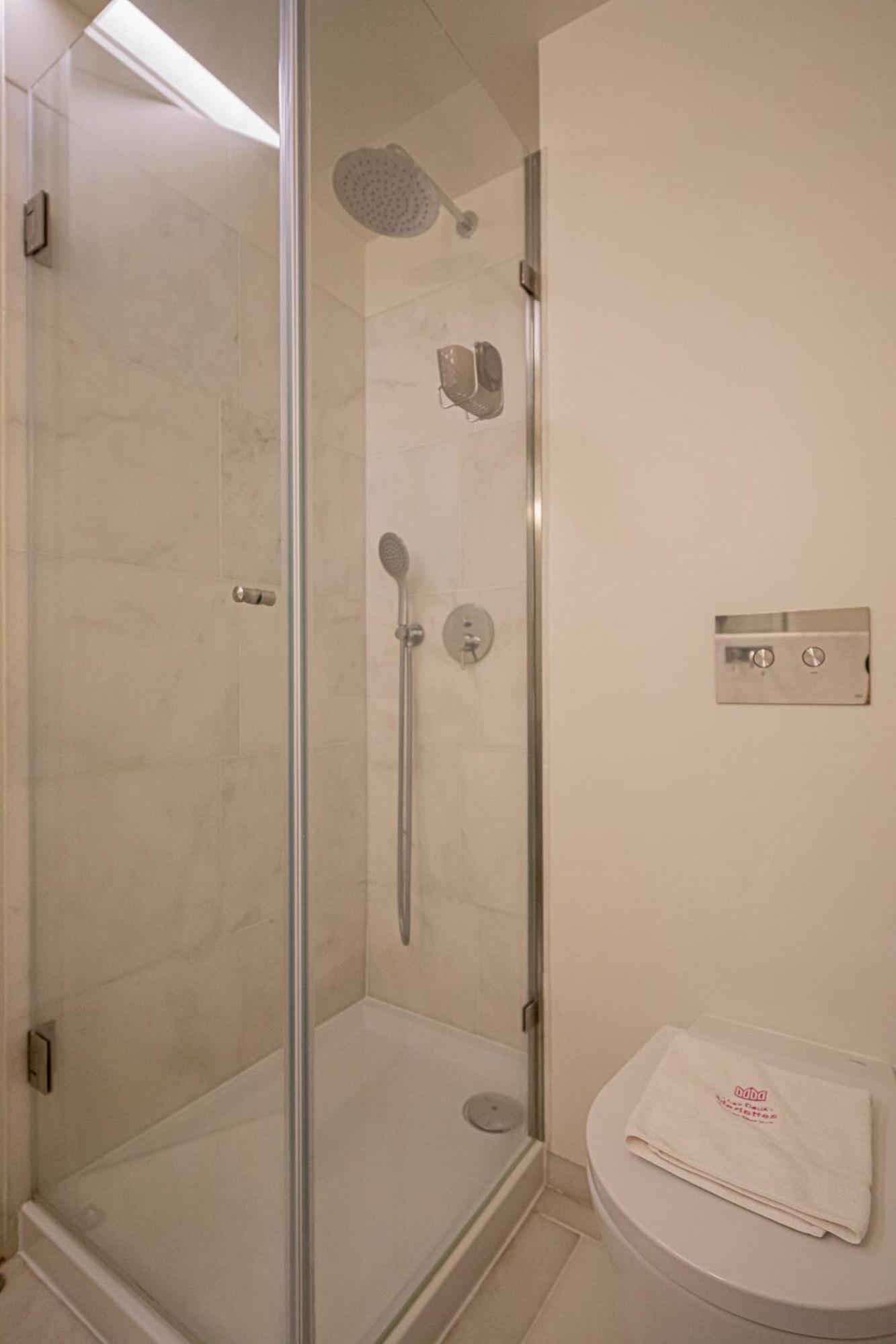 Castelo Superior Two Bedroom By Les Deux Mariettes