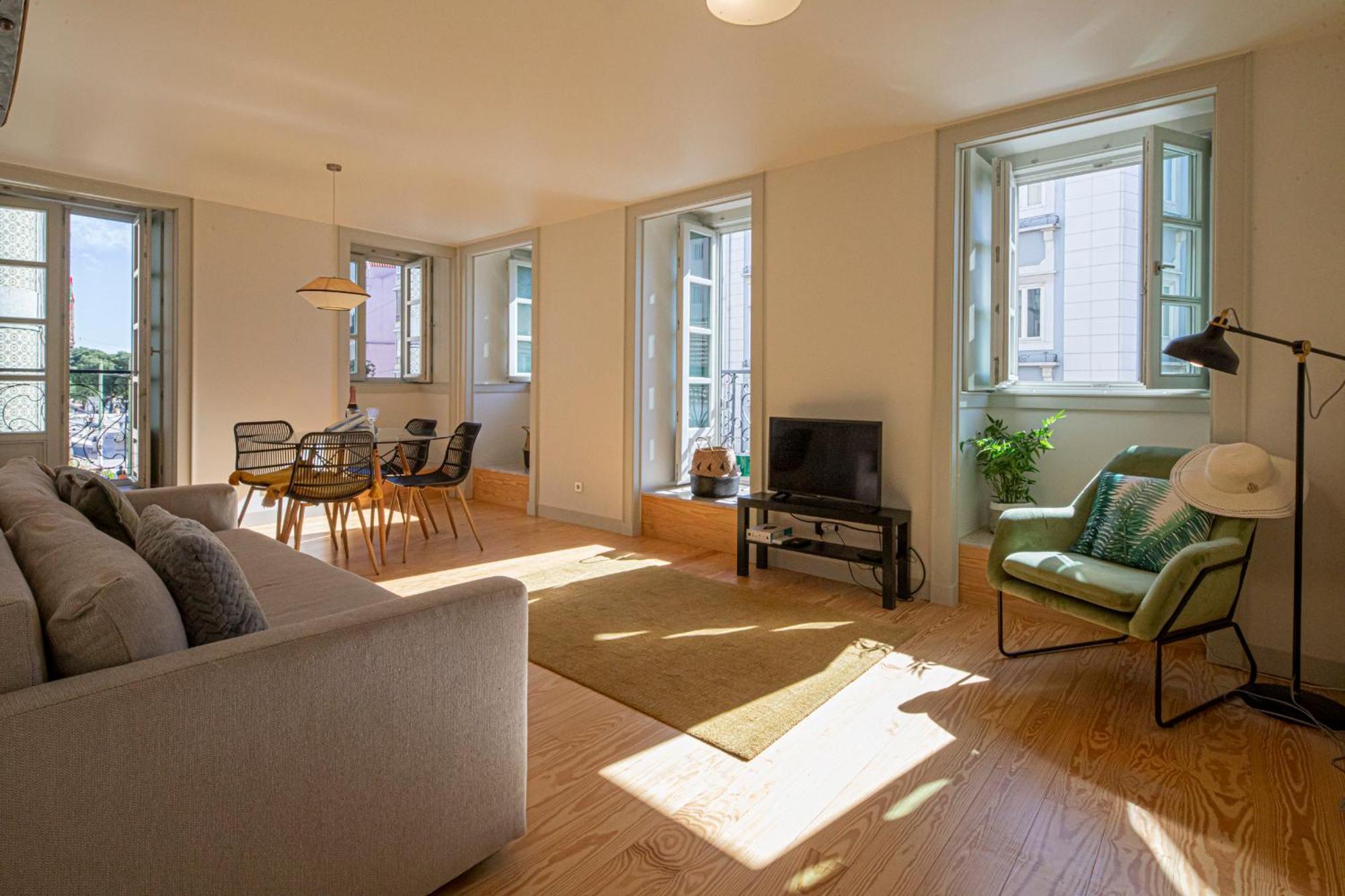 Castelo Superior Two Bedroom By Les Deux Mariettes Apartamento