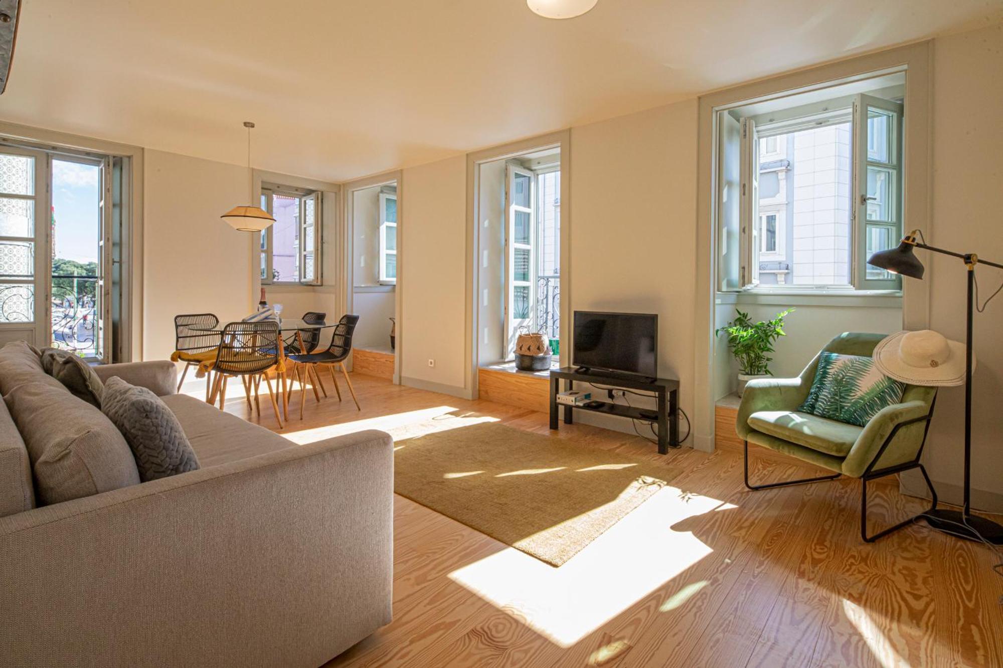 Apartamento Castelo Superior Two Bedroom By Les Deux Mariettes