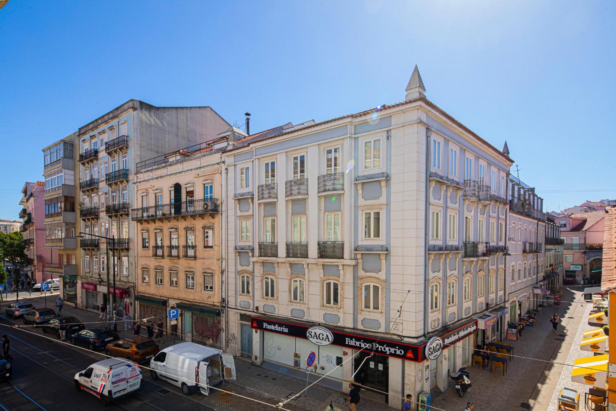 Apartamento Castelo Superior Two Bedroom By Les Deux Mariettes *