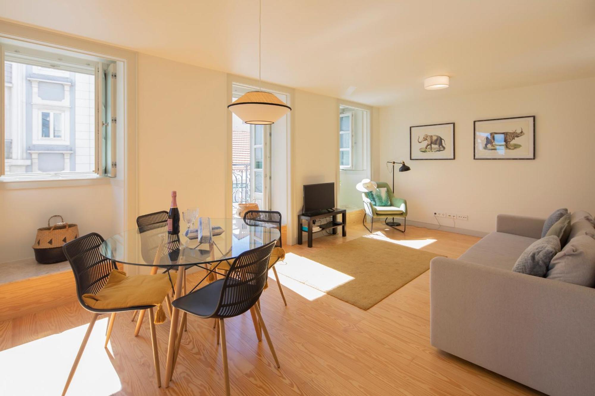 Apartamento Castelo Superior Two Bedroom By Les Deux Mariettes