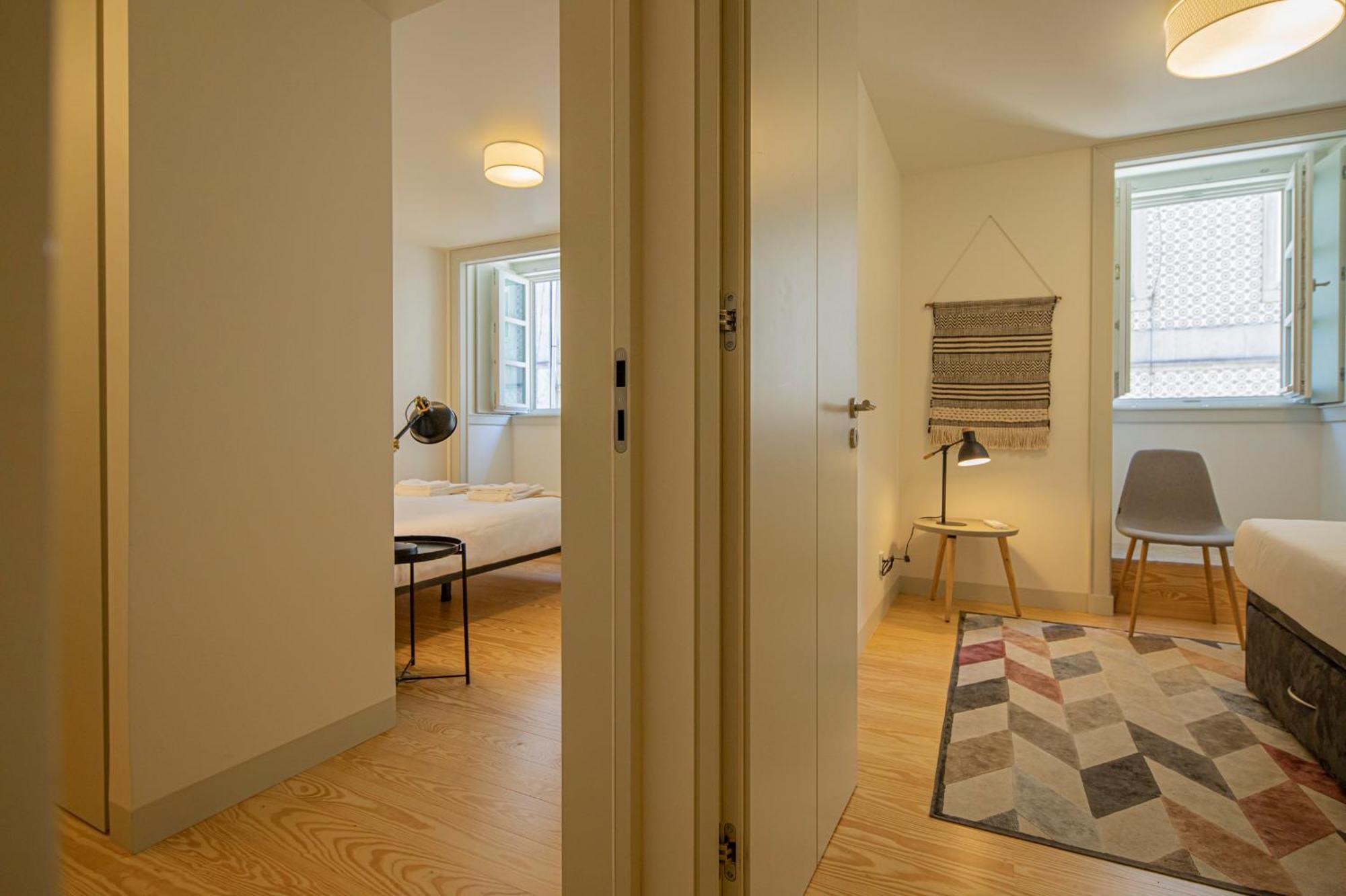 Castelo Superior Two Bedroom By Les Deux Mariettes *