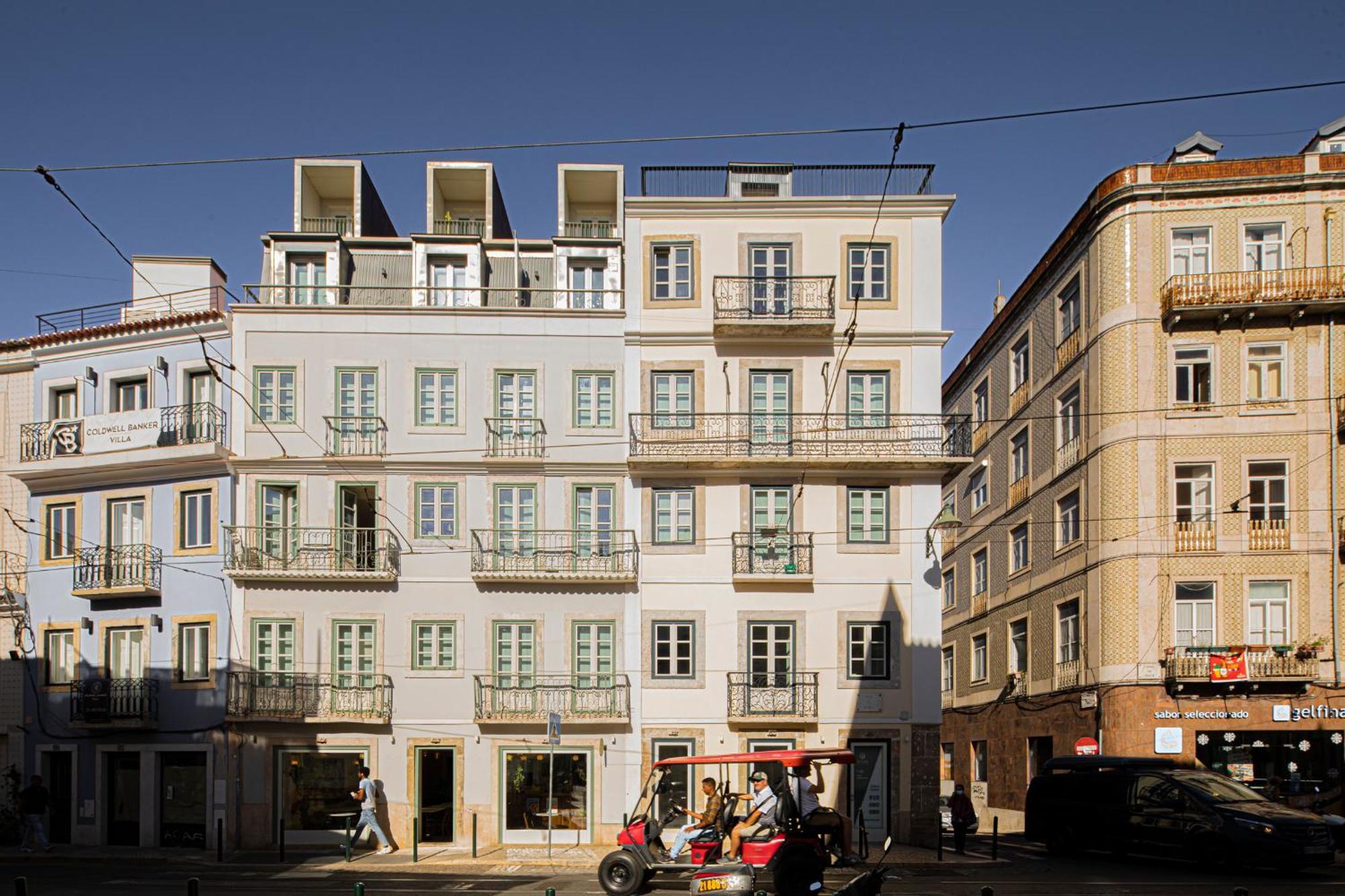 Castelo Superior Two Bedroom By Les Deux Mariettes * Lisboa
