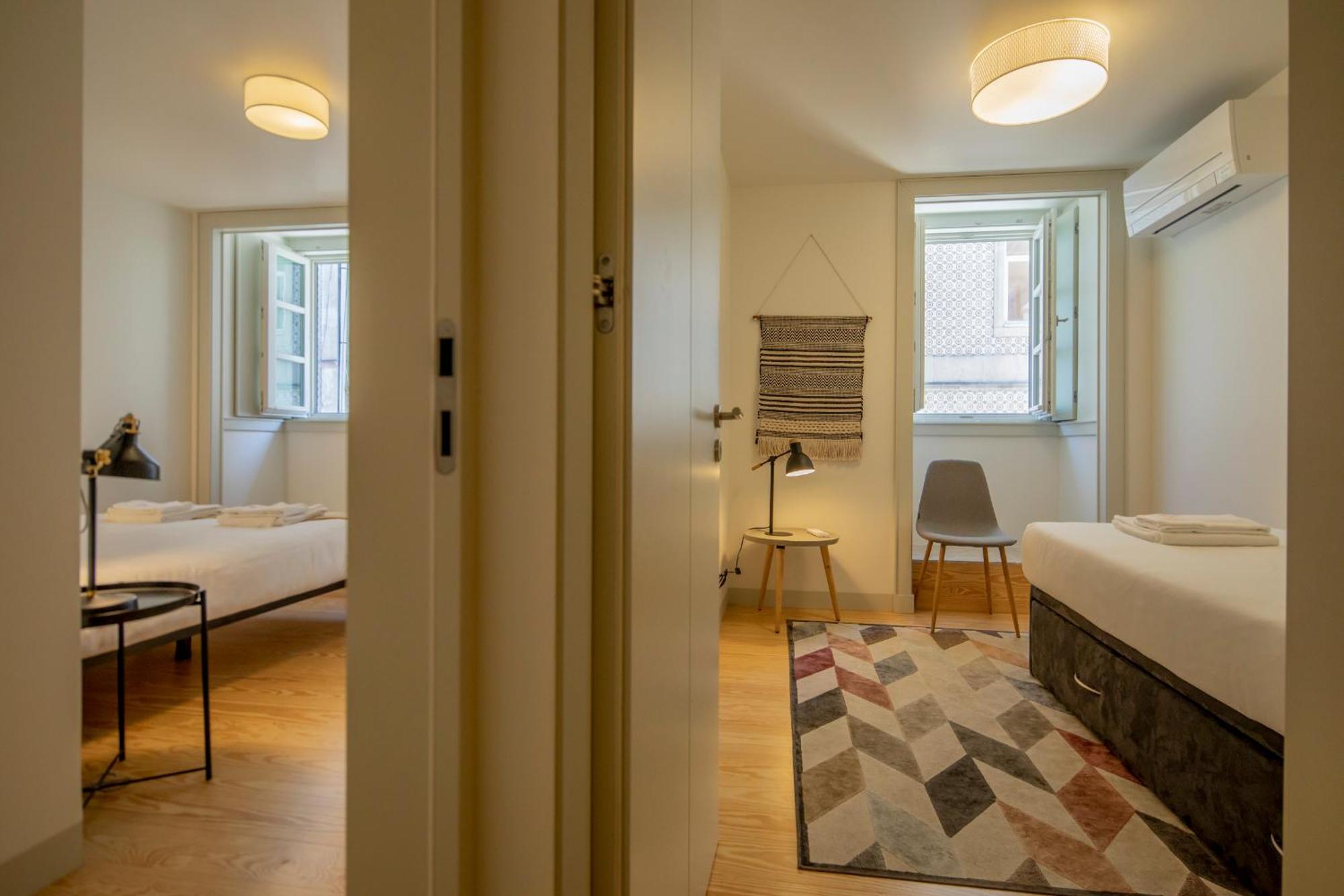 Castelo Superior Two Bedroom By Les Deux Mariettes