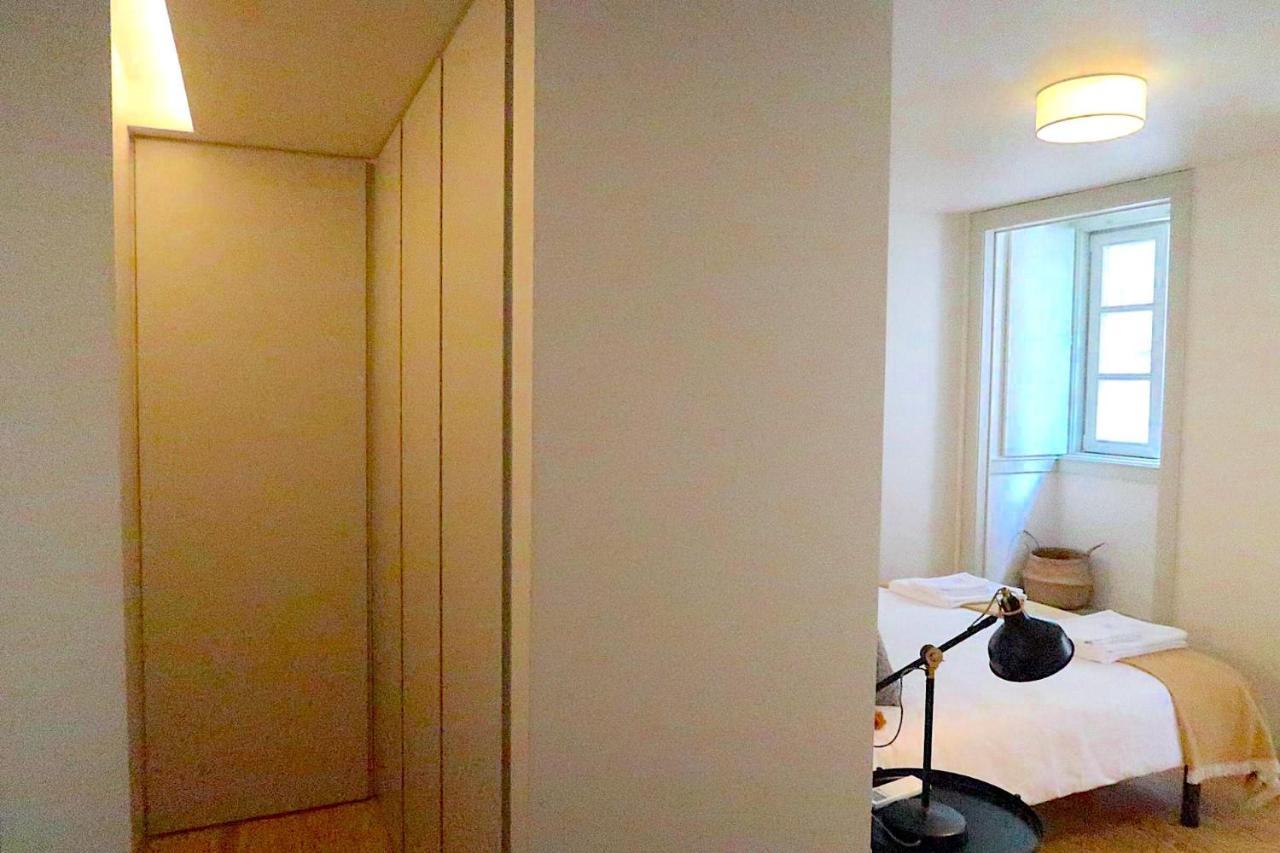 Castelo Superior Two Bedroom By Les Deux Mariettes Lisbon