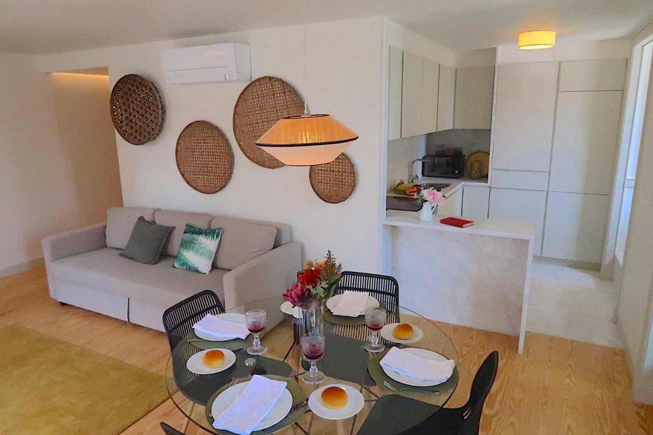 Castelo Superior Two Bedroom By Les Deux Mariettes * Lisbon